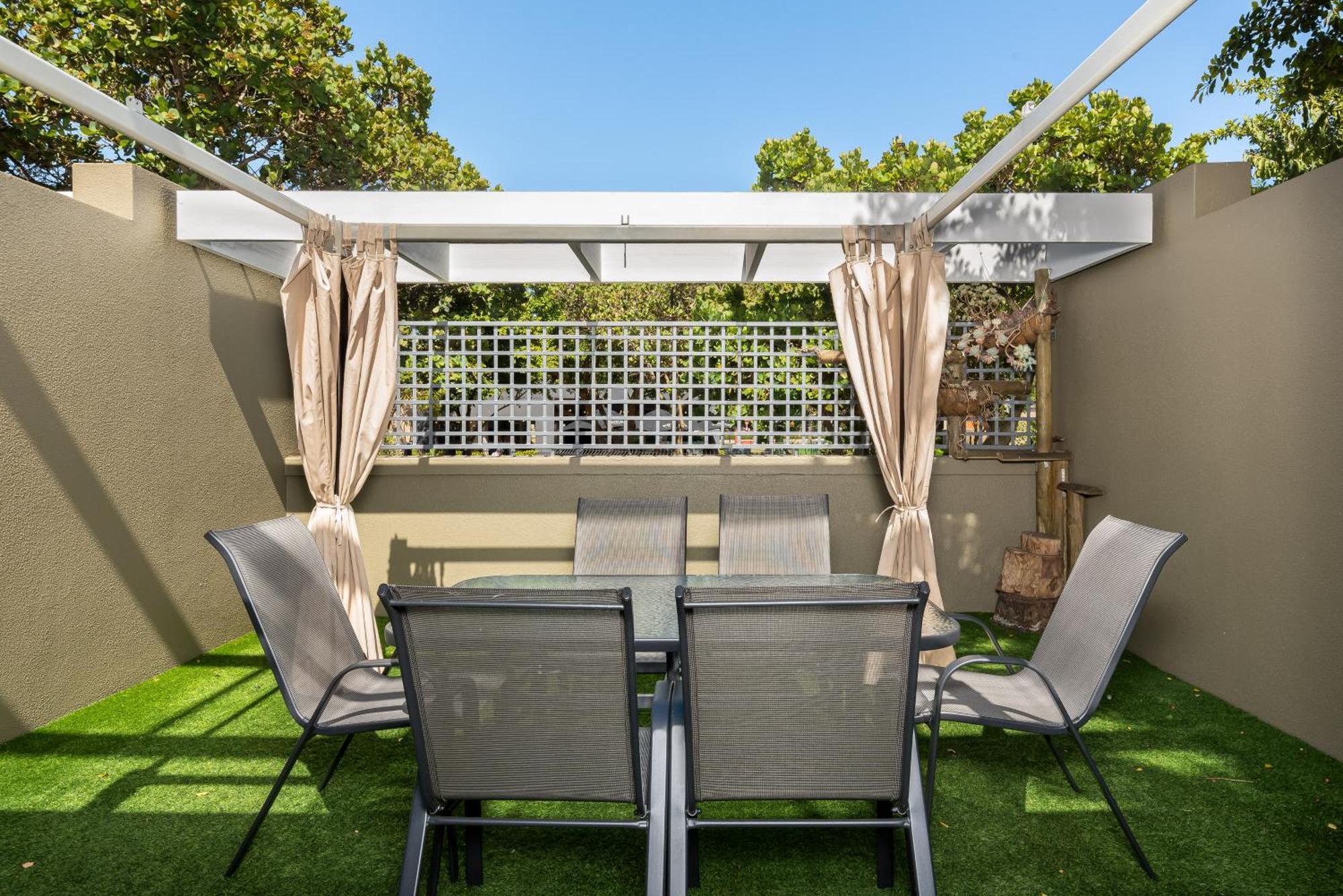 Manhattan Wharfside 207 Apartment Cape Town
