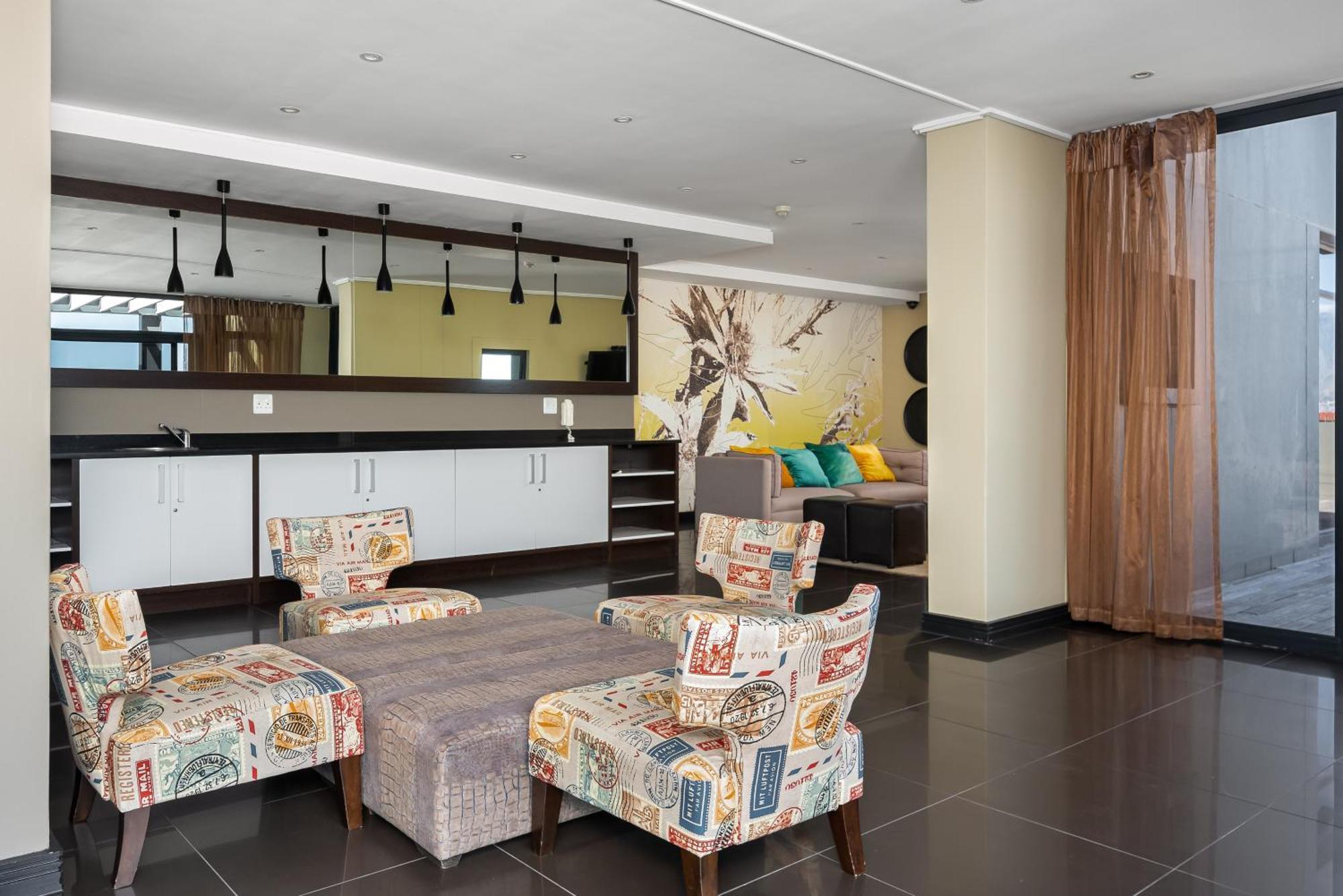 Apartment Manhattan Wharfside 207 *
